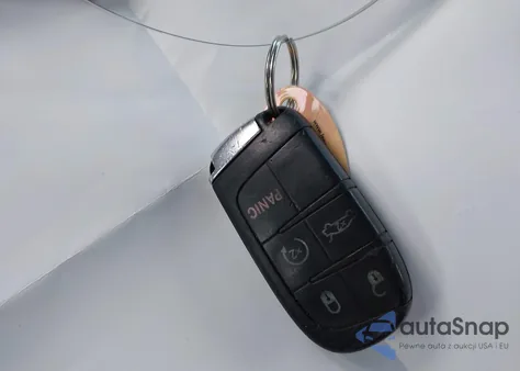 2015 Chrysler 200 S z USA, uszkodzony, nr VIN 1C3CCCDG1FN598029